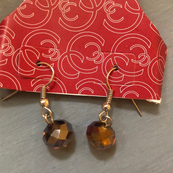 Leopard Print Necklace with matching Earrings - Picture 3 of 3